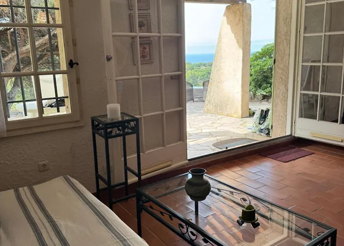Gigaro Eden View Mas St Tropez Дом отдыха *
