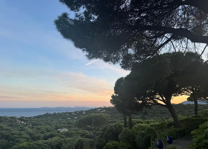 Gigaro Eden View Mas St Tropez Дом отдыха